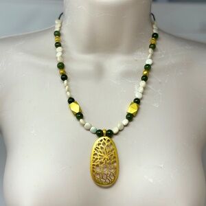 Handmade Bead Pendant Necklace Green Aventurine White Magnesite Matte Gold Tone
